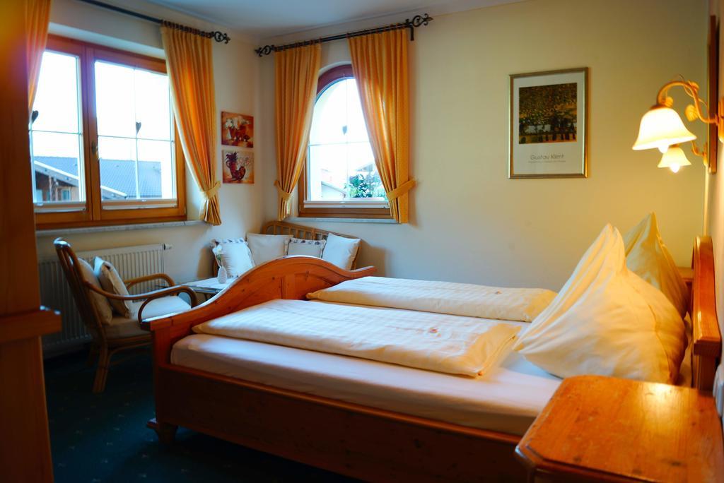 Appartementhaus Olympia Schloessl Neustift im Stubaital Habitación foto