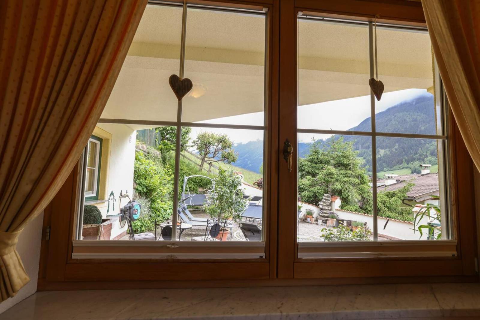 Appartementhaus Olympia Schloessl Neustift im Stubaital Exterior foto