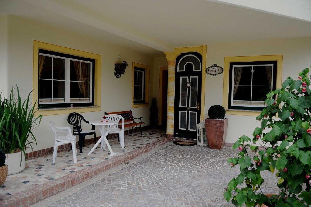 Appartementhaus Olympia Schloessl Neustift im Stubaital Exterior foto